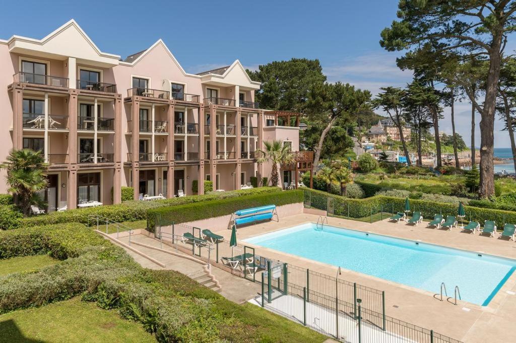 Appartement Plage De Trestraou 45M2 เปโรส กีเรค ภายนอก รูปภาพ